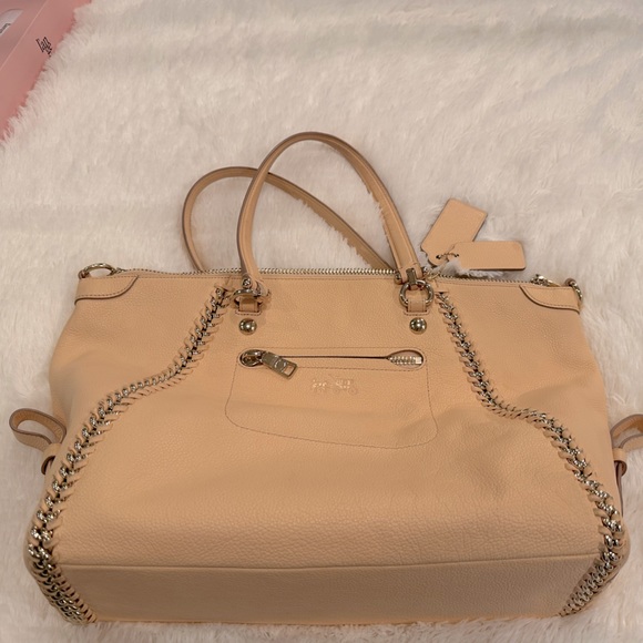 Coach leather handbag with chain detail - Picture 1 of 6